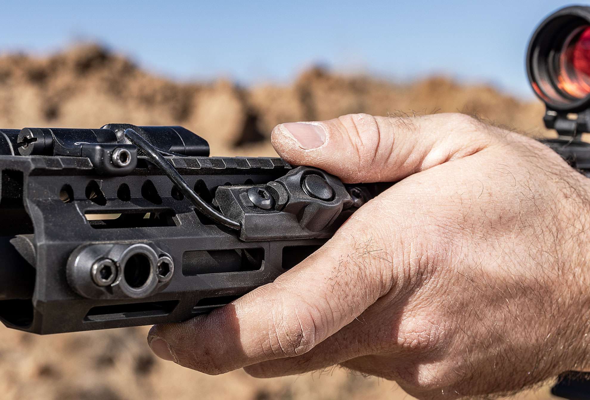 SureFire CSM-07 WEAPONLIGHT SWITCH (1) SureFire CSM-07 WEAPONLIGHT SWITCH