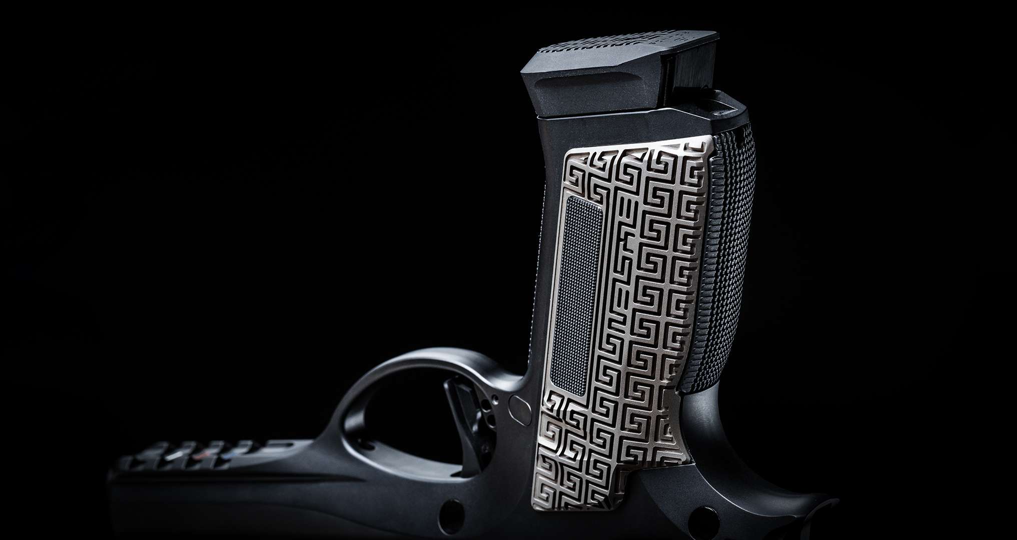 The Créapeiron Elysien Pistol (5)